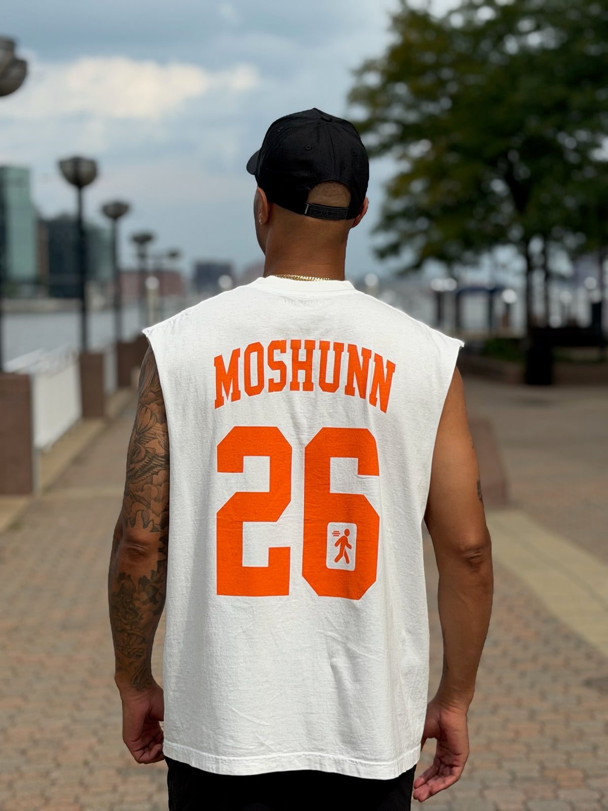 MOSHUNN "26" Off-white Tank
